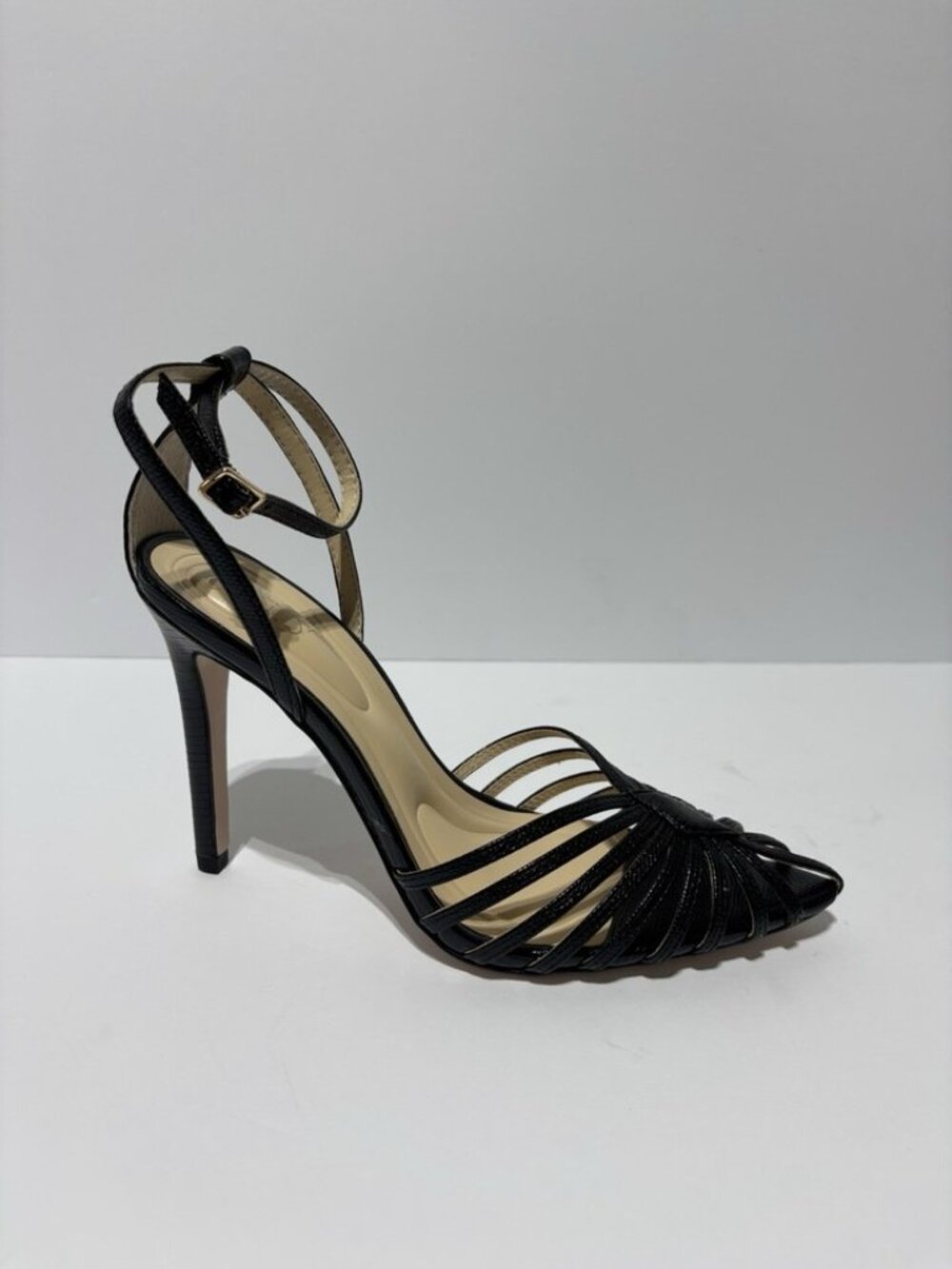 Jessica Simpson Women’s Paveri Black Ankle Strap Sandals, Size 9 M